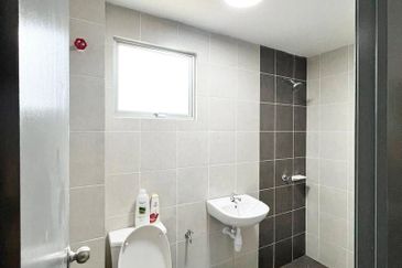 Cradleton @ Eco Majestic