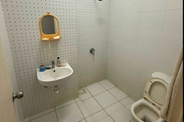 Cradleton @ Eco Majestic