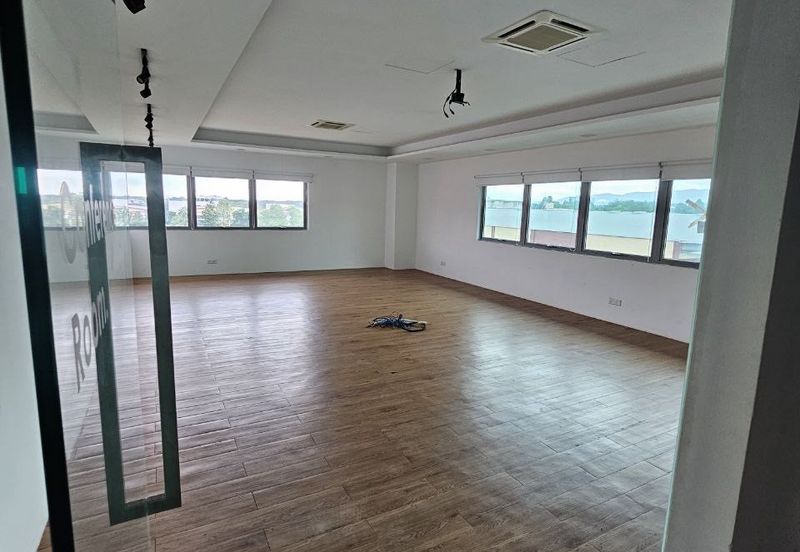 Nouvelle Industrial Park