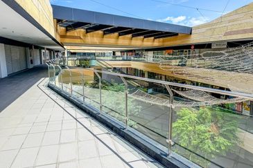 Ecohill Walk Mall, Setia Ecohill