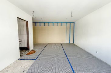 Ecohill Walk Mall, Setia Ecohill