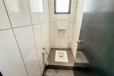 Ecohill Walk Mall, Setia Ecohill