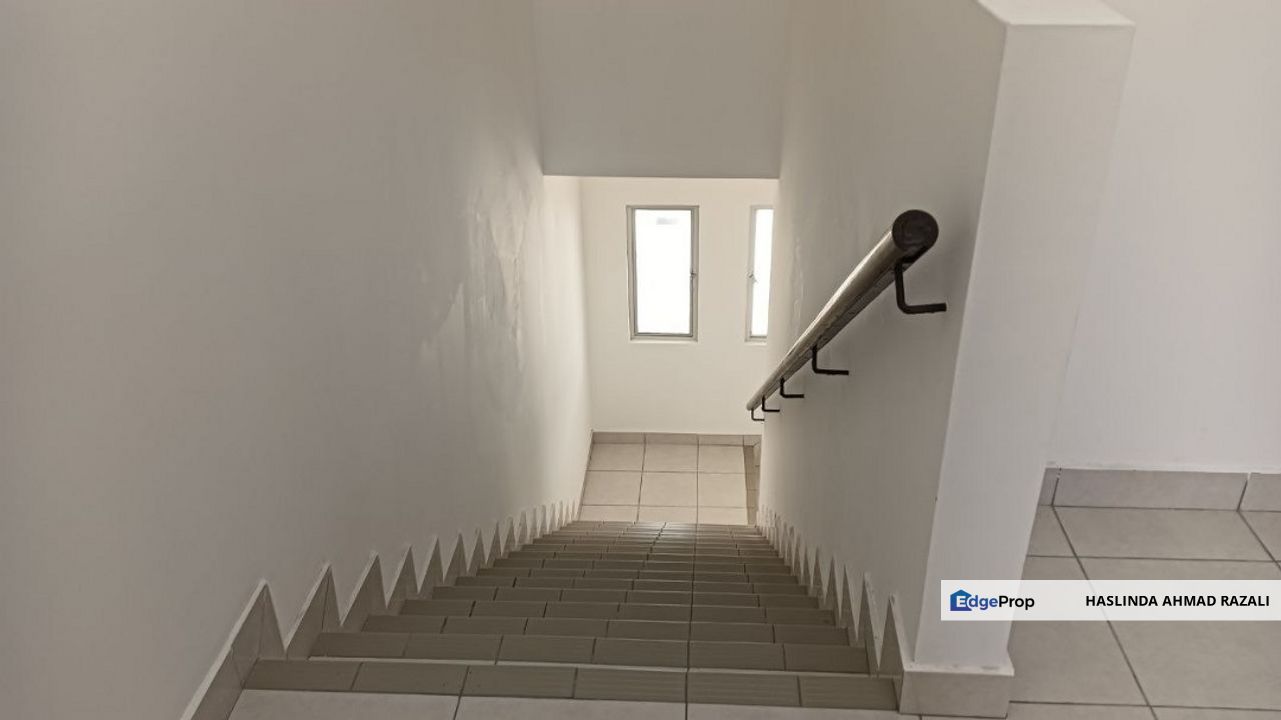 D'Cendana Bandar Tasik kesuma Semenyih, Selangor, Beranang