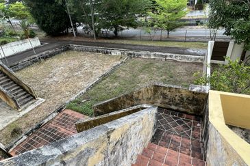 MERU VALLEY RESORT (GOLFVIEW TERRACE)