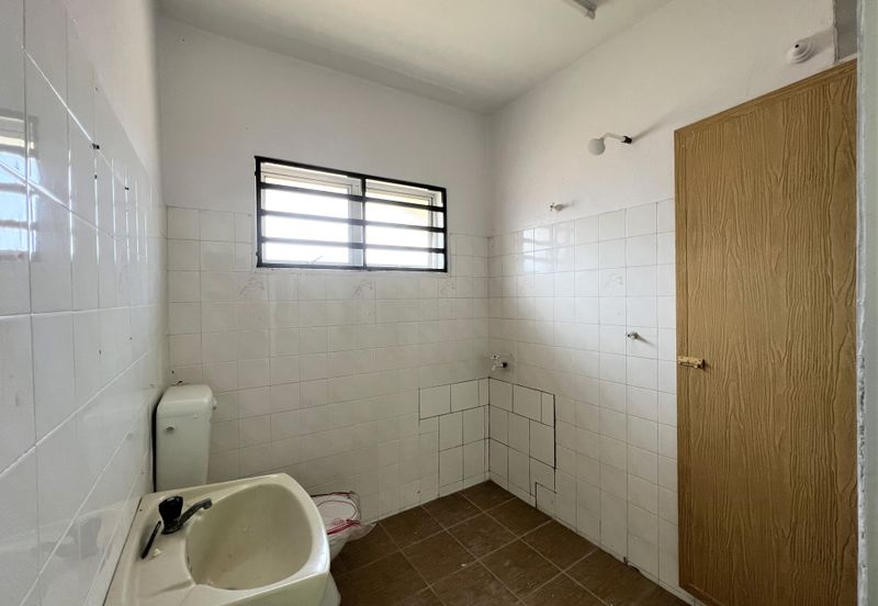 JALAN TUN PERAK (CONNOLLY)