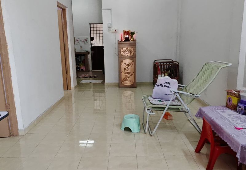 Panorama Lapangan Perdana Flat