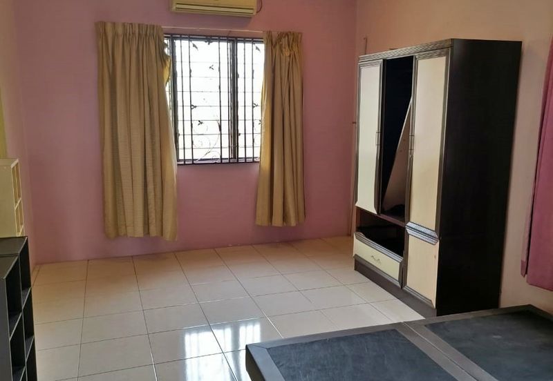 TAMAN MENGLEMBU TIMUR