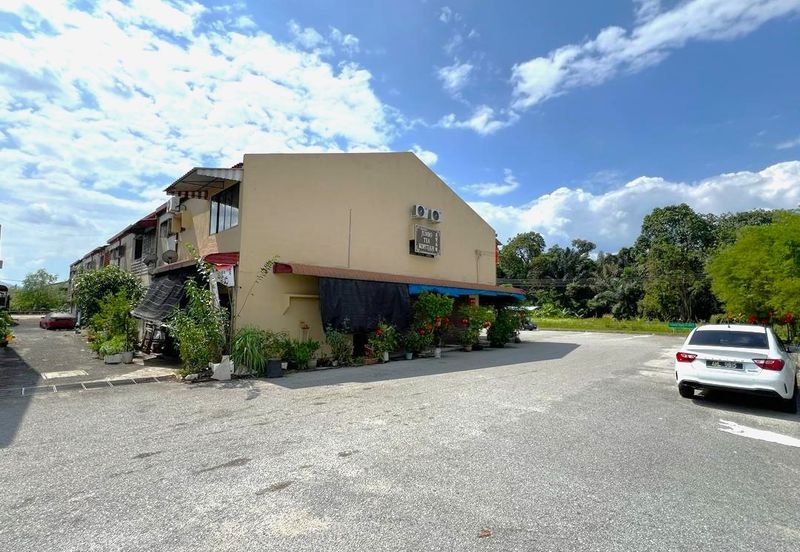 Pengkalan Station 18