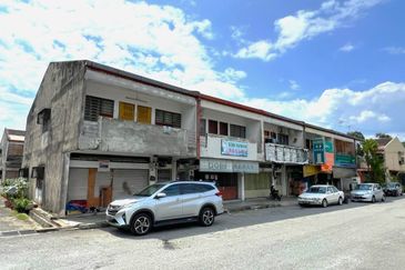 Pengkalan Station 18