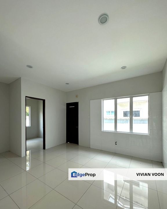 EXCELLENT VALUE IPOH GATED BUNGALOW with Spacious Backyard Meru Hills, Perak, Ipoh