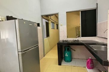 LE COURTS DESA TAMBUN