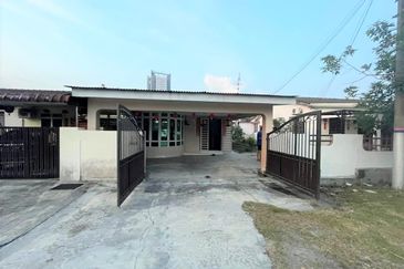 TAMAN JATI, JELAPANG