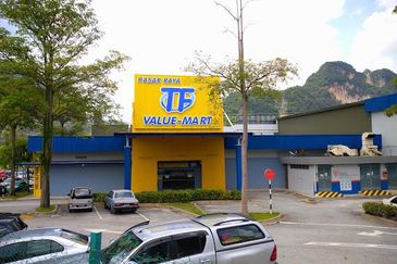 SUNWAY CITY IPOH SHOP near Lost World Tambun College TF Mart