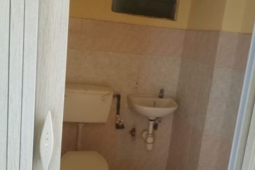 Kings Heights Apartment