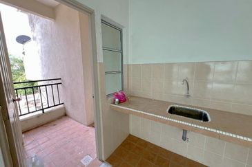 King's Height Apartment