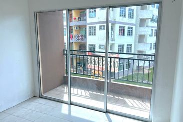 King's Height Apartment