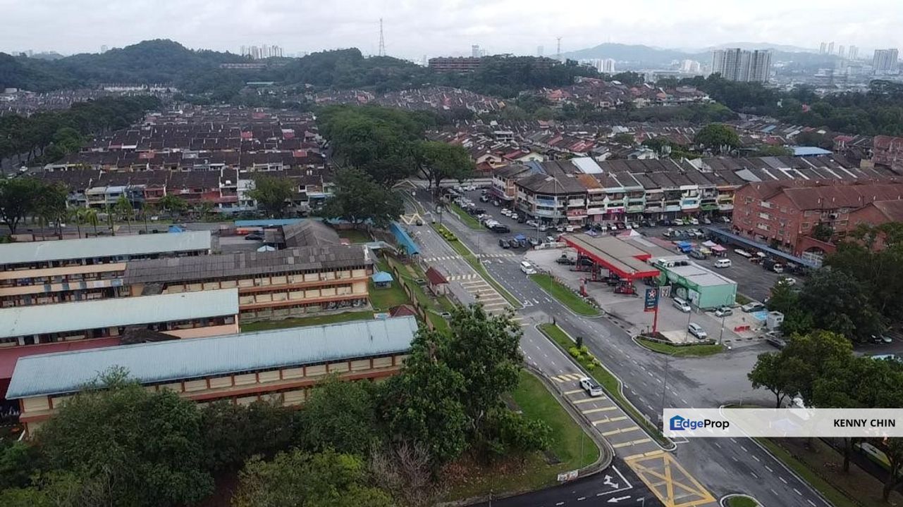 1.5 Terrace Factory, Taman Universiti Indah, Seri Kembangan, 5 Adjoining Unit, Can Sell Separately, Selangor, Seri Kembangan