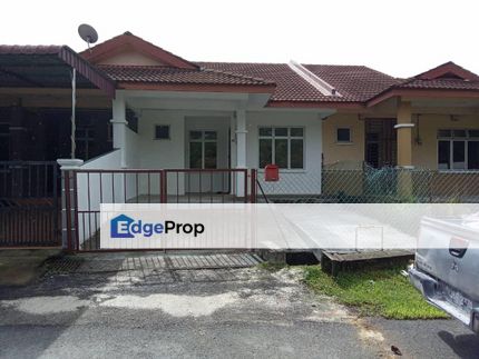 Taman Tiara Perdana, Simpang Renggam @ Single Storey Terrace House, Johor, Simpang Renggam