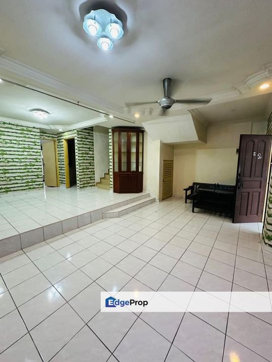 Taman Bukit Mewah Tampoi Johor Bahru Double Storey Terrace House for