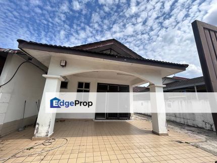 Taman Melawati Johor Bahru @ Single Storey Terrace Link EndLot With Land, Johor, Skudai