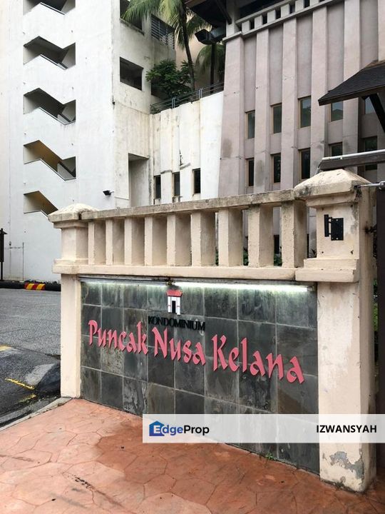 puncak nusa kelana condominium