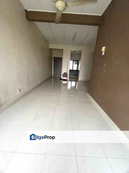 Cheaper Top floor Sri Ros Apartment Taman Sepakat Kajang, Selangor, Kajang