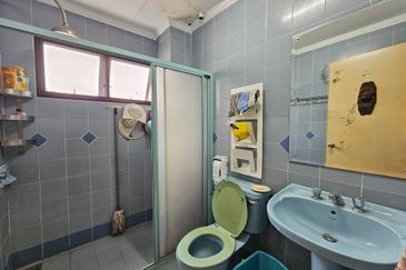 KGSAAS Golf Club, Seksyen 13