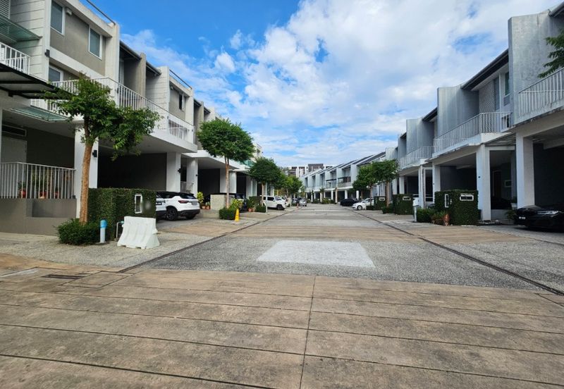 The Ensemble @ The Glades