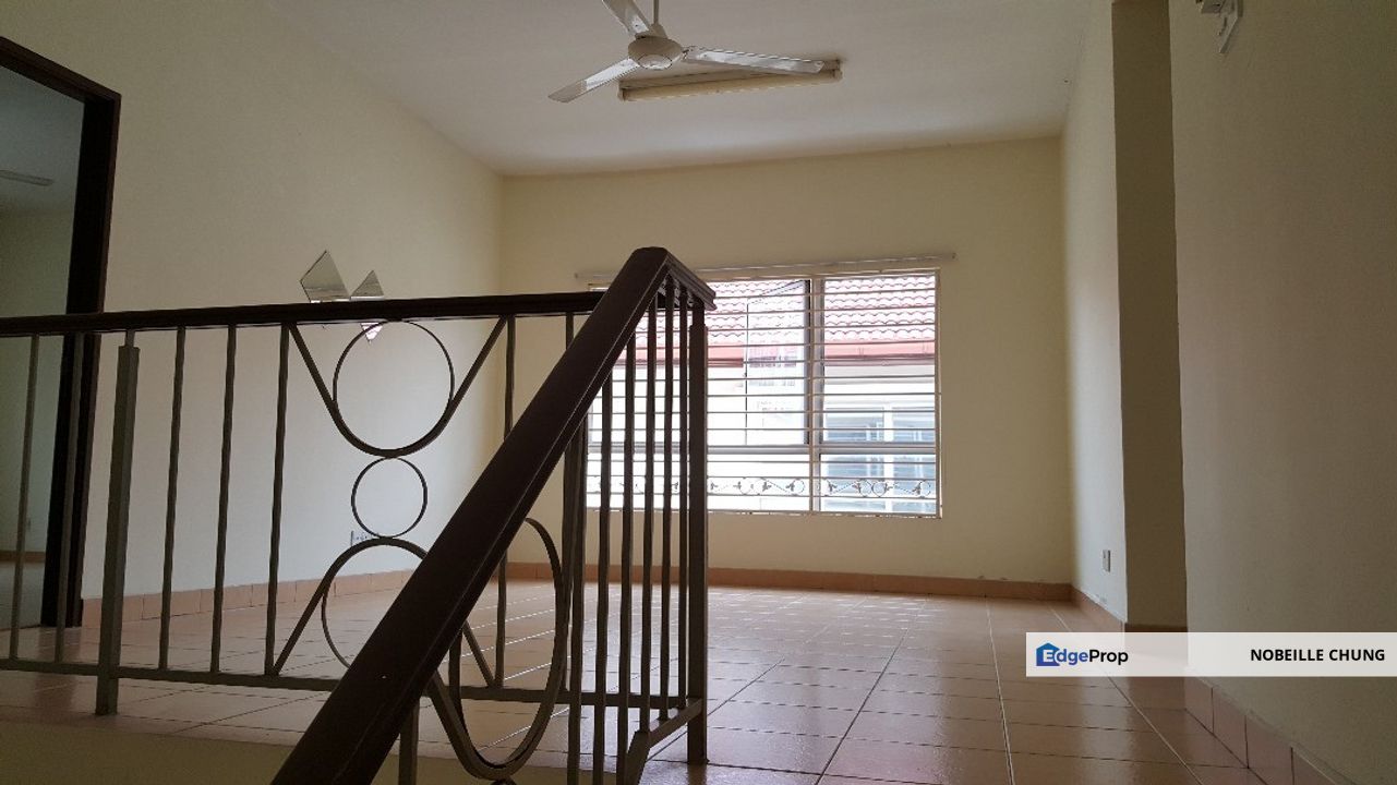 [ Gated Guarded 2 Sty Endlot House 24 X 70 Sft ] , Taman Prima Tropika, Selangor, Seri Kembangan