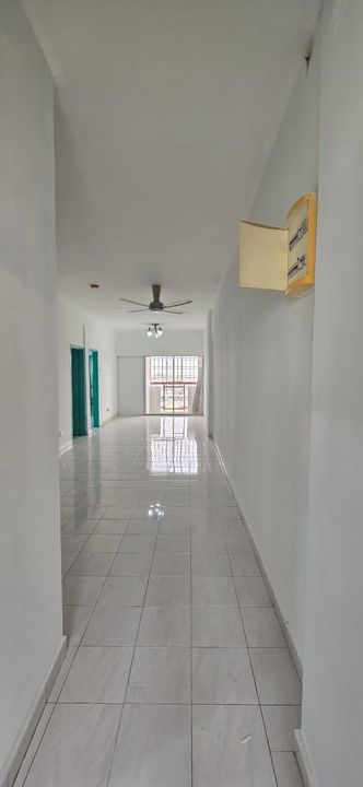 [ Good Condition ] Plaza Serdang Raya , Seri Kembangan, Selangor, Serdang
