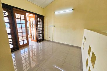 Taman Alam Megah, Seksyen 28