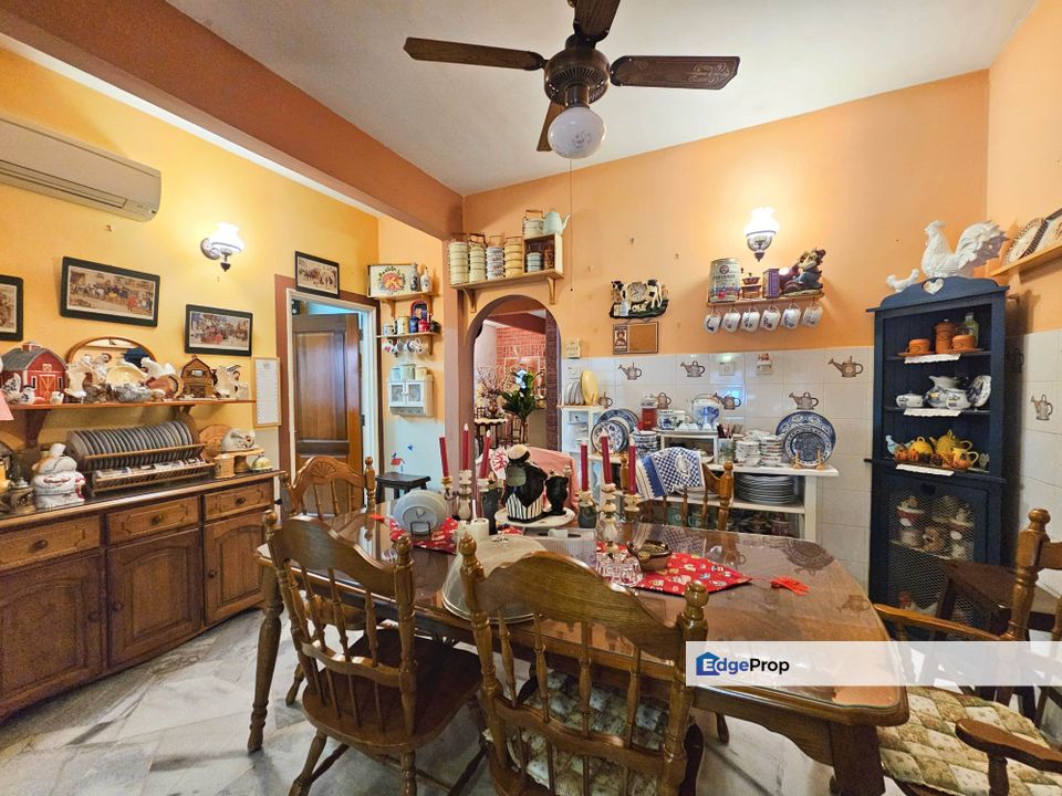 [BACK EXTENDED + WET-DRY KITCHEN + UPSTAIR FULLY TILES]USJ 11, USJ 9, Subang Jaya, Selangor, Subang Jaya