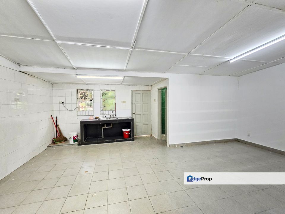 [REFURBISHED + KITCHEN EXTENDED + NICE UNIT] Taman Alam Megah Sek 27, Selangor, Shah Alam