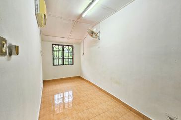 Taman Alam Megah, Seksyen 28