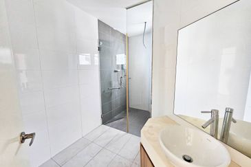 Crest Luxury Residences