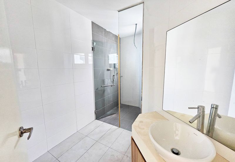 Crest Luxury Residences