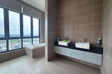 Kingsley Hills @ Putra Heights