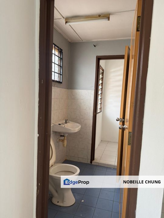 [ Good Condition ] 2 Sty House , Taman Pinggiran Putra , Seri kembangan , Selangor, Seri Kembangan