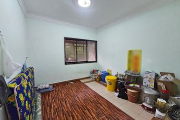 Glen Court, Bandar Sungai Long