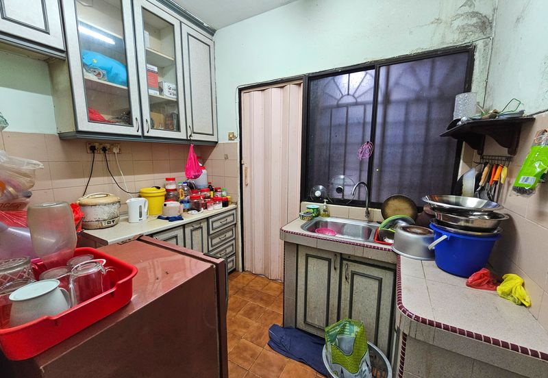 Glen Court, Bandar Sungai Long