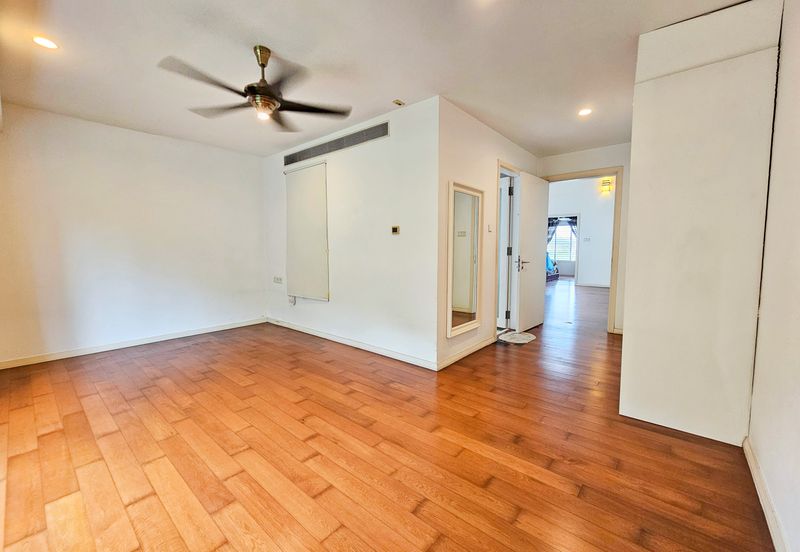 The Mews @ The Glades