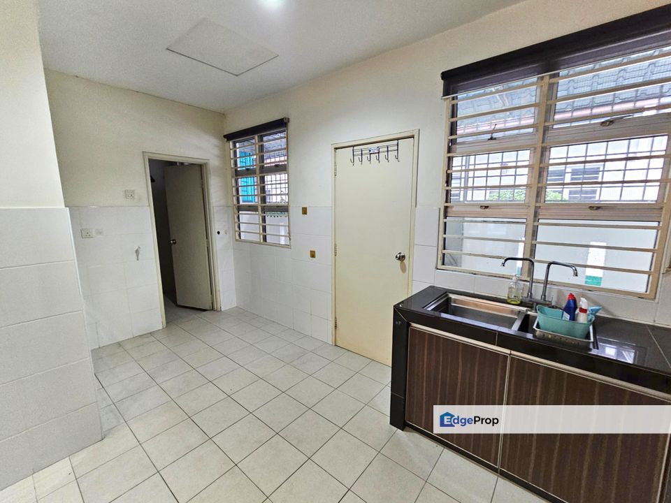 [EXTENDED BACK + GATED GUARDED + NEAR FIELD] Indah Residences Kemuning Utama, Selangor, Shah Alam