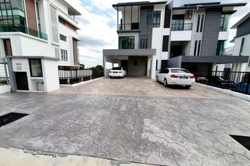 Kingsley Hills @ Putra Heights