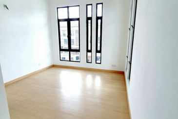 Kingsley Hills @ Putra Heights