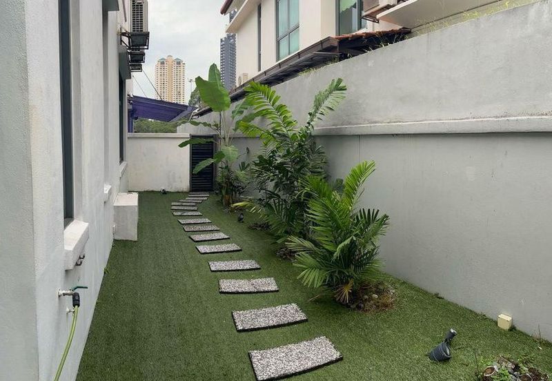 The Residence, Mont Kiara