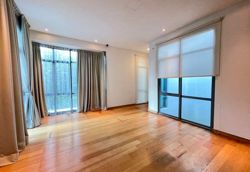 The Residence, Mont Kiara