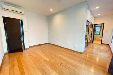 The Residence, Mont Kiara