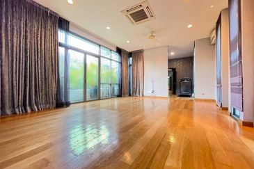 The Residence, Mont Kiara