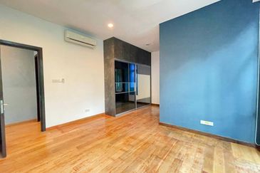 The Residence, Mont Kiara