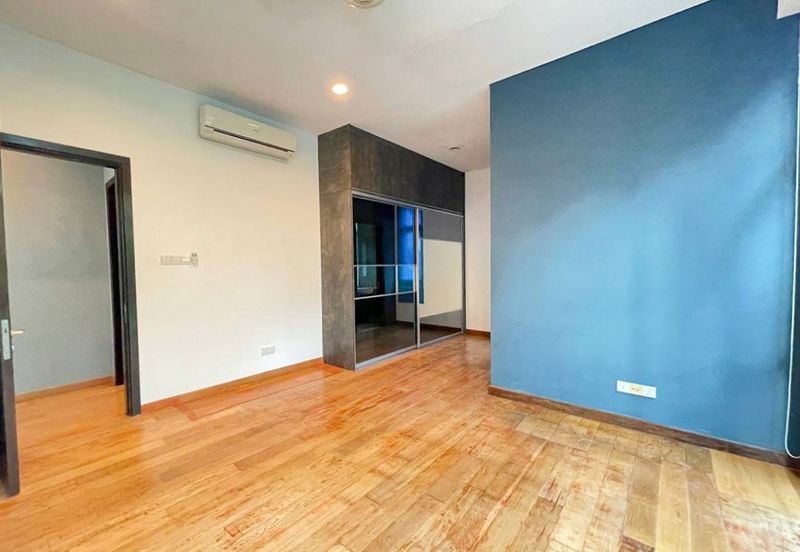 The Residence, Mont Kiara